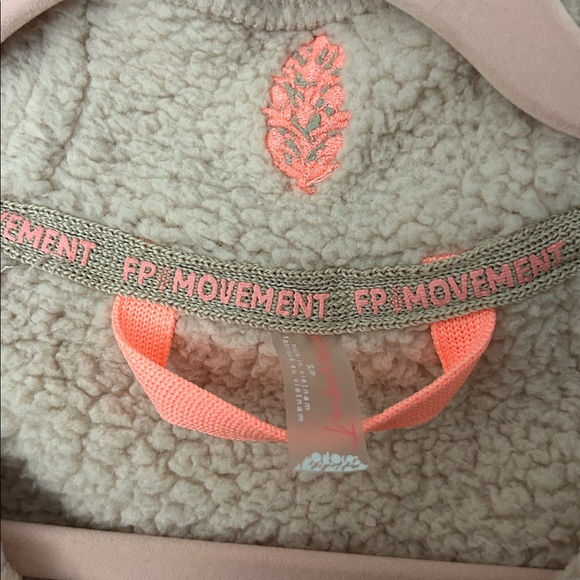 FP Movement Mountain High Half Zip Fleece Neon Coral Combo Sherpa Pullover Small - Picture 4 of 5